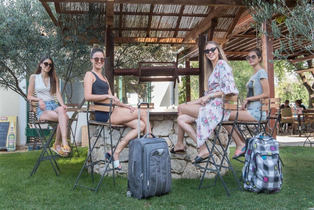 Hotel Vrata Krke Lozovac Zewnętrze zdjęcie